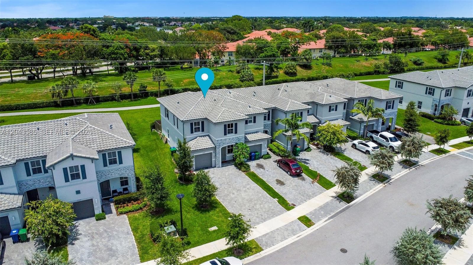 11889 NW 47th Mnr, Coral Springs, FL 33076 — zdjęcie 2