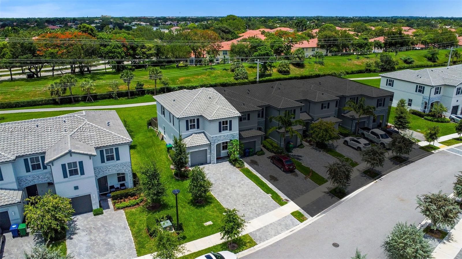 11889 NW 47th Mnr, Coral Springs, FL 33076 — zdjęcie 3