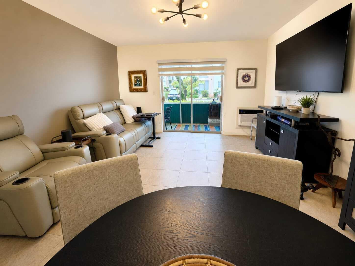 16900 NE 14th Avenue # 115, Miami, FL 33162