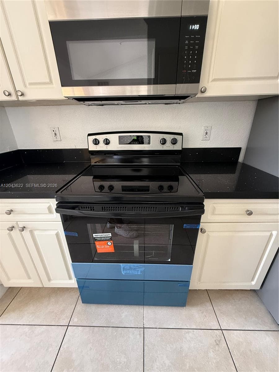 21100 SW 87th Ave # 304, Cutler Bay, FL 33189 — zdjęcie 2