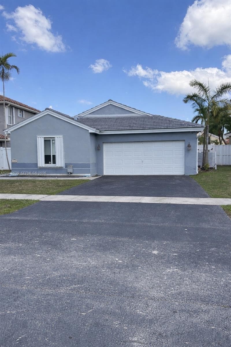 19227 NW 22nd St, Pembroke Pines, FL 33029 — zdjęcie 3