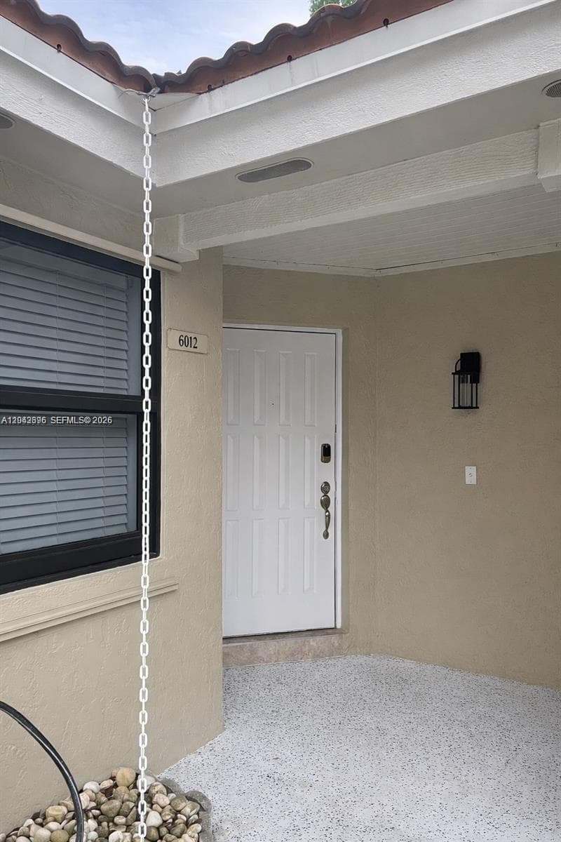 6012 NW 172nd Terr Cir, Hialeah, FL 33015 — zdjęcie 3
