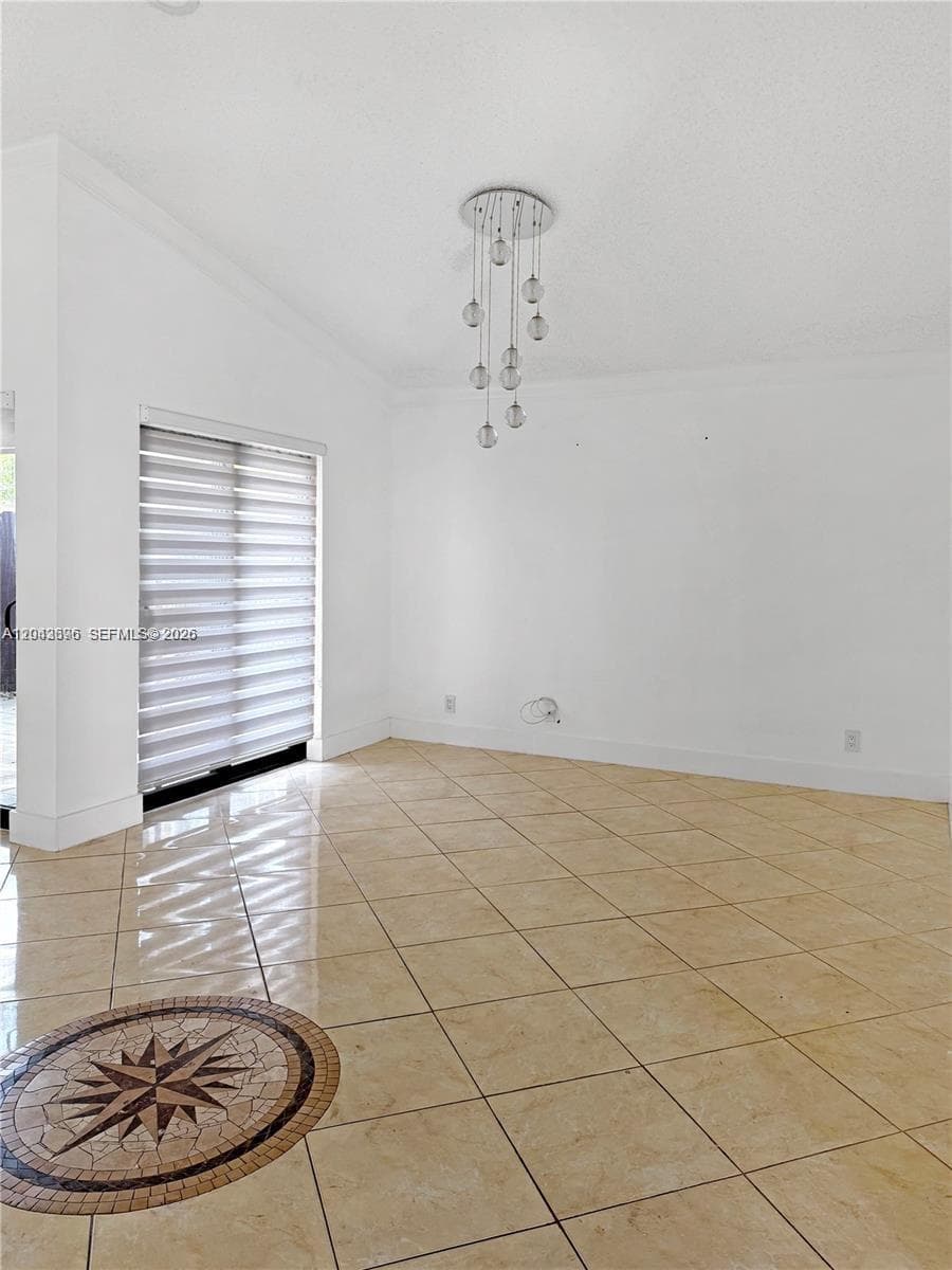 6012 NW 172nd Terr Cir, Hialeah, FL 33015 — zdjęcie 4