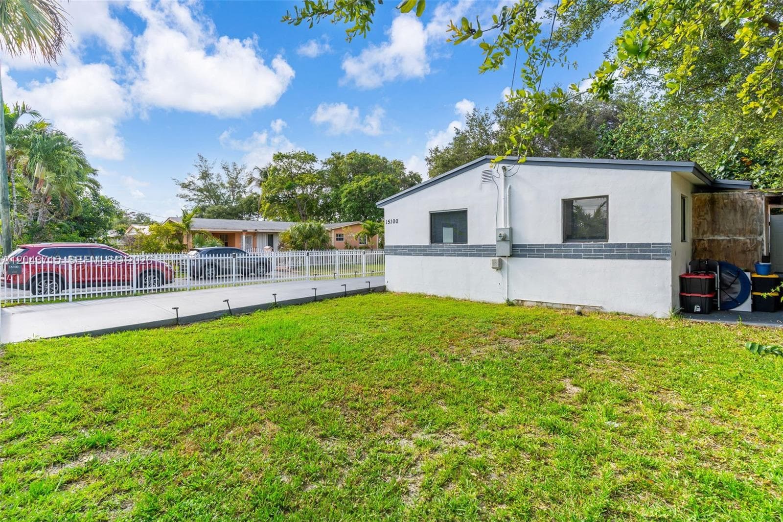 15100 NE 14th Ct, North Miami Beach, FL 33162 — zdjęcie 4