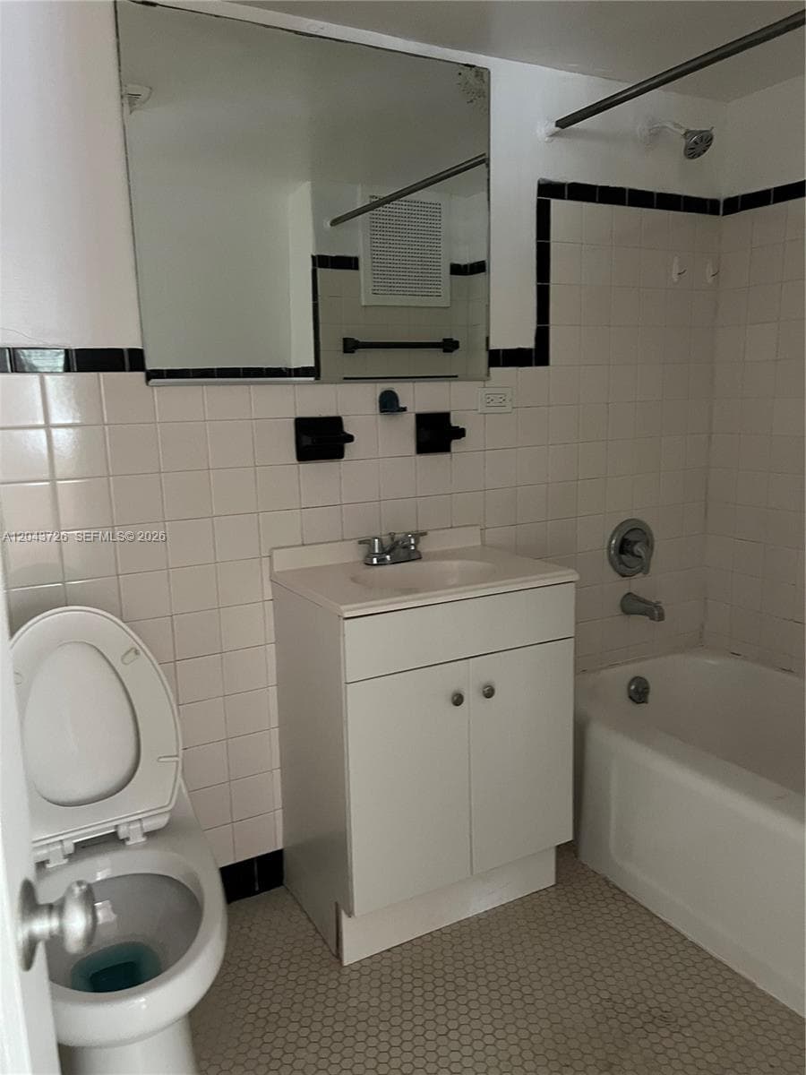 1895 SW 22nd # #7, Miami, FL 33145 — zdjęcie 5
