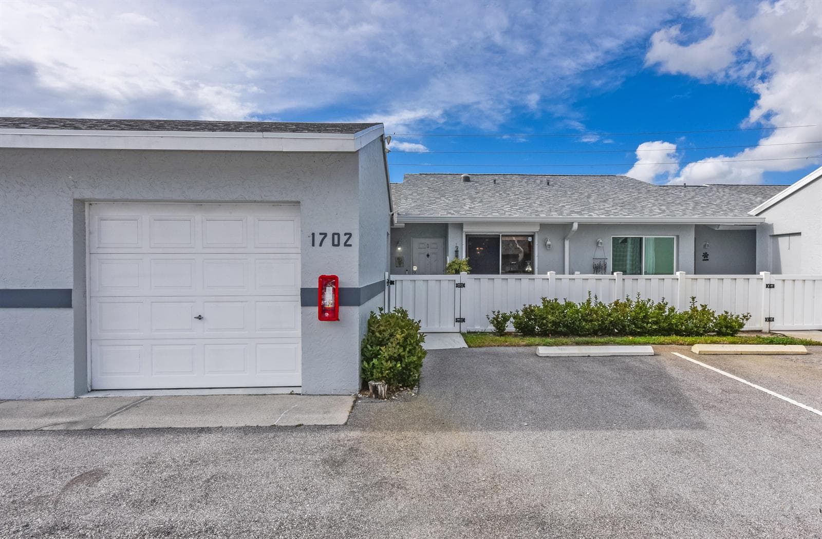 2641 W Gately Drive W # 1702, West Palm Beach, FL 33415