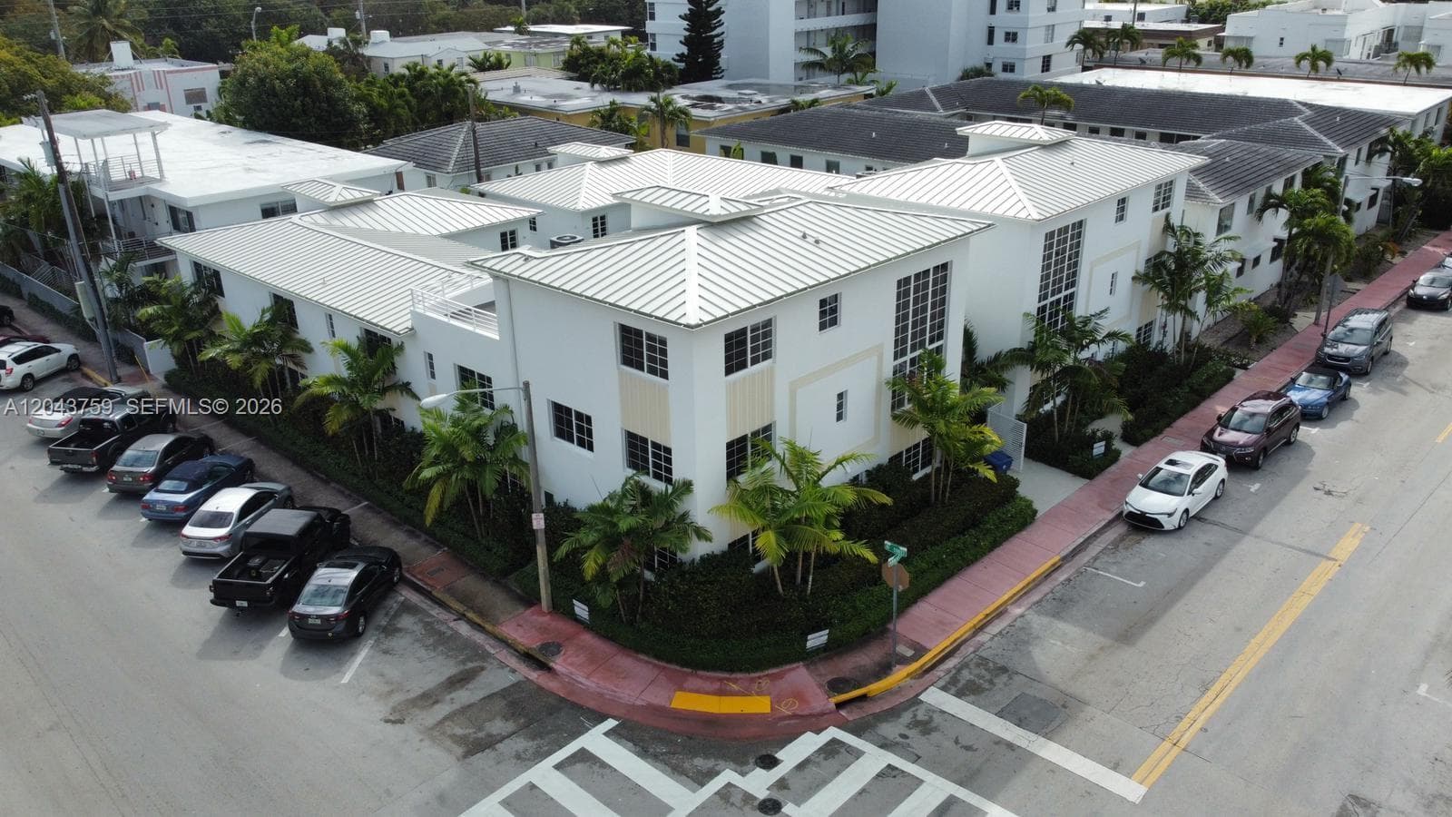 8035 Abbott Ave, Miami Beach, FL 33141 — zdjęcie 3
