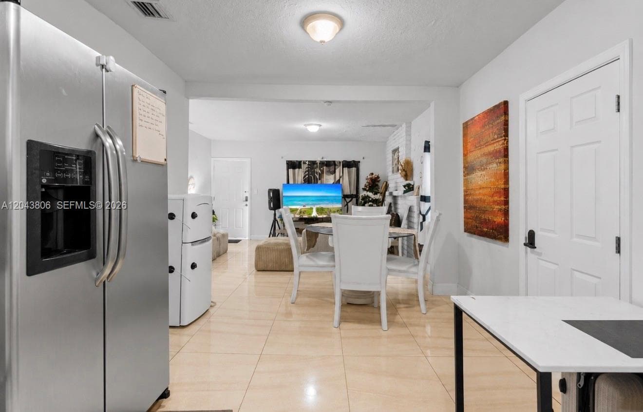 7573 NW 12th Ct, Miami, FL 33147 — zdjęcie 5