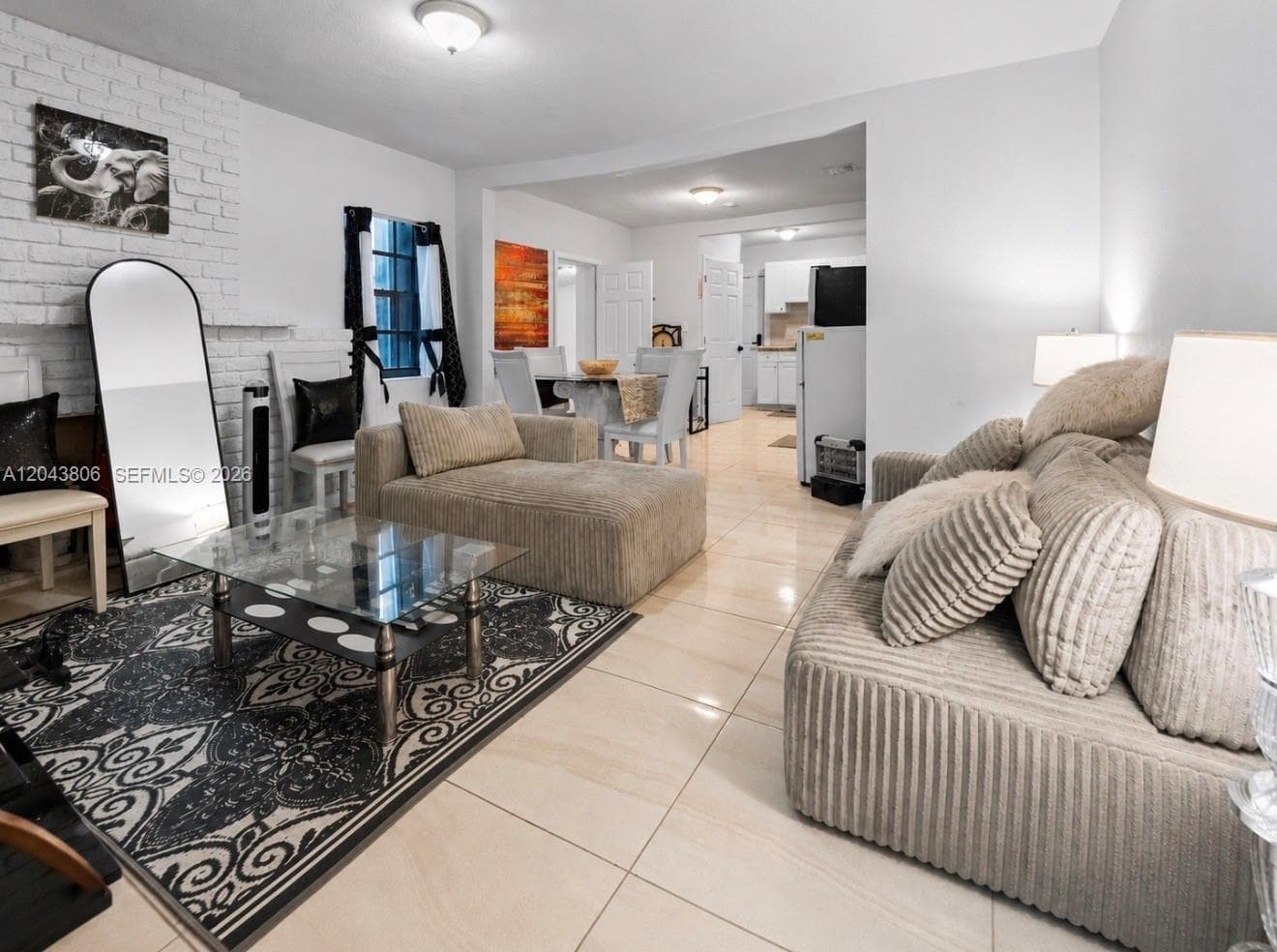 7573 NW 12th Ct, Miami, FL 33147 — zdjęcie 4
