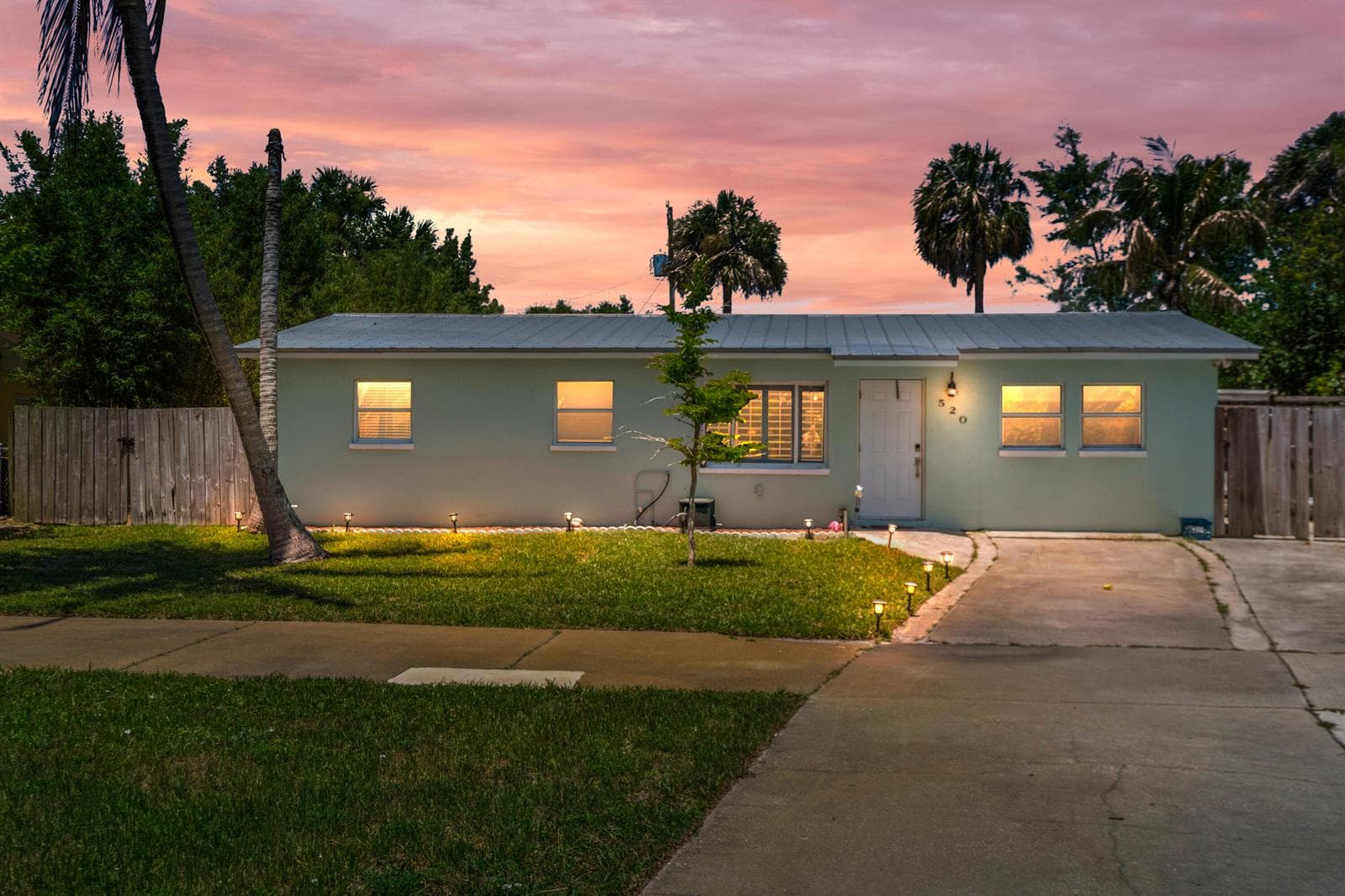 520 SE Dolphin Drive, Stuart, FL 34996