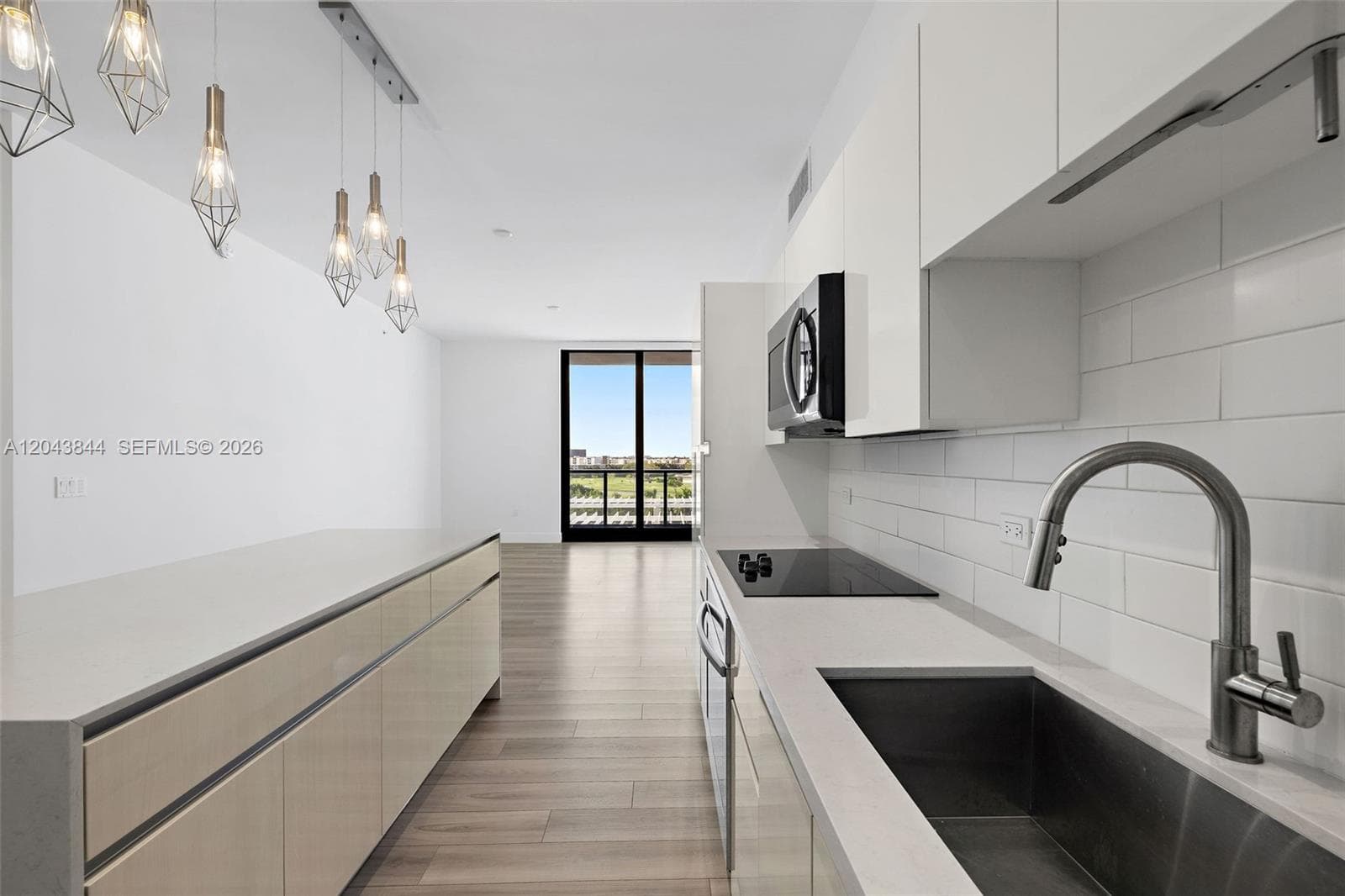 101 Diplomat Pkwy # 2009, Hallandale Beach, FL 33009 — zdjęcie 2