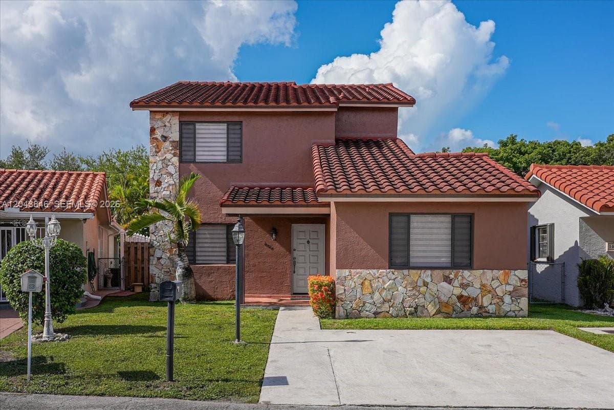 10528 SW 69th Ter, Miami, FL 33173 — zdjęcie 2