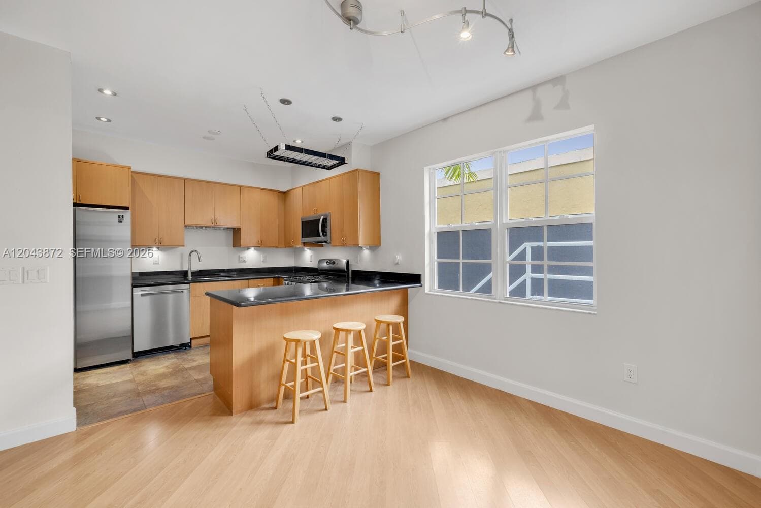 305 Jefferson Ave # 2, Miami Beach, FL 33139 — zdjęcie 2