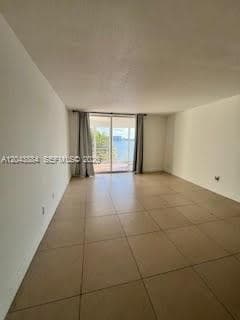 1100 NE 191st St # 24E, Miami, FL 33179 — zdjęcie 3