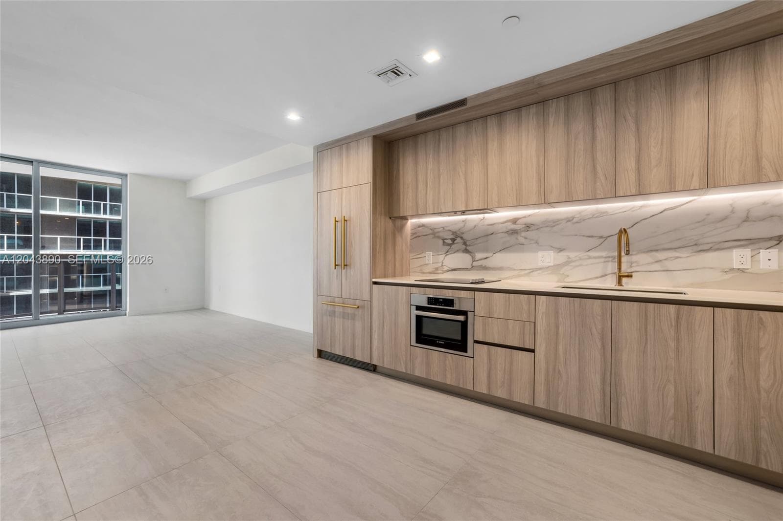 77 SE 5th Street # 1708, Miami, FL 33131