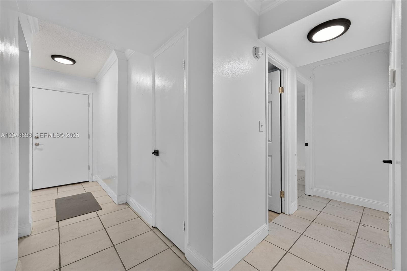1780 NE 191st St # 100-2, North Miami Beach, FL 33179 — zdjęcie 4
