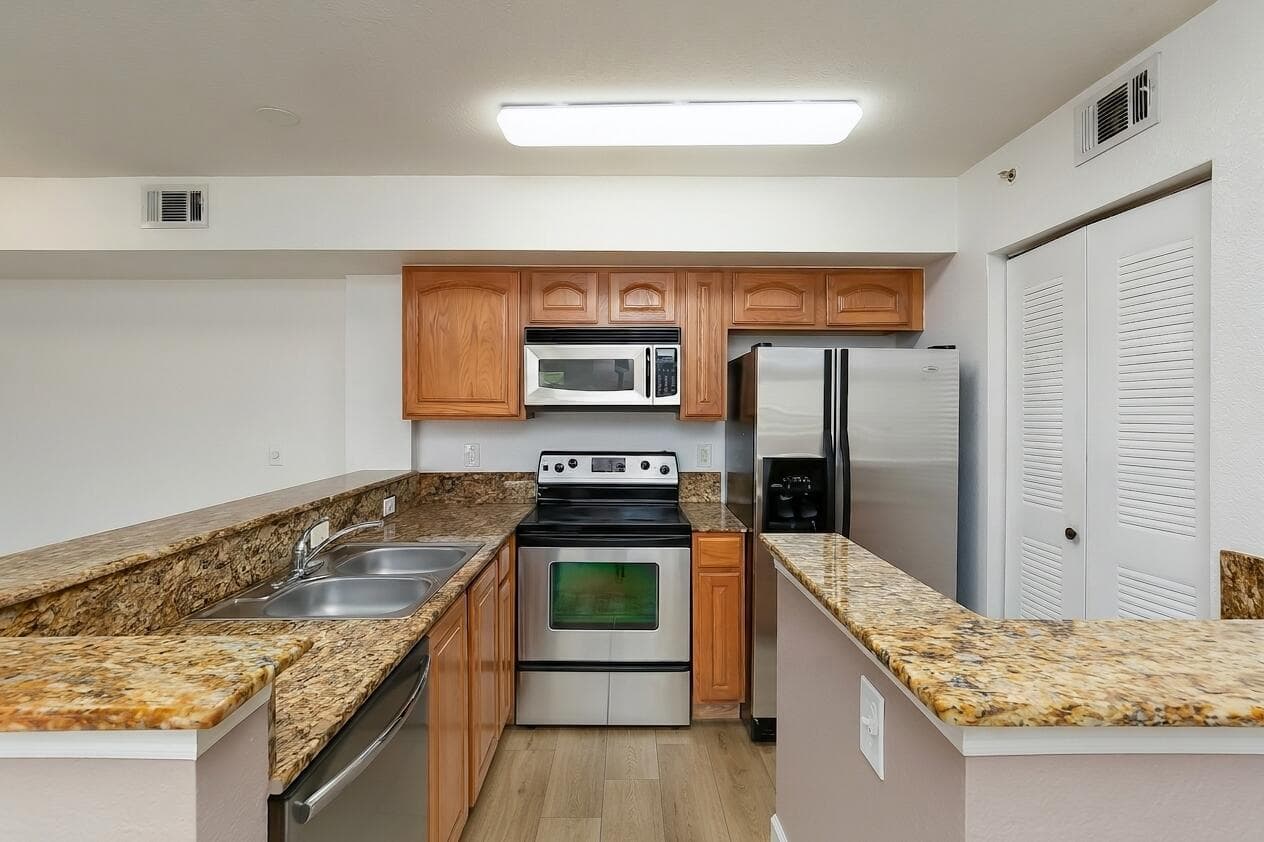 281 SW Palm Drive # 102, Port St. Lucie, FL 34986 — zdjęcie 5