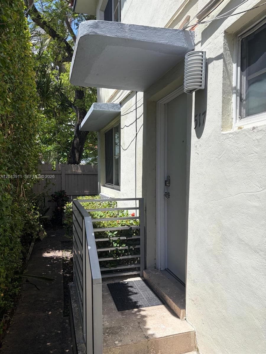 503 75th St # 517, Miami Beach, FL 33141 — zdjęcie 2