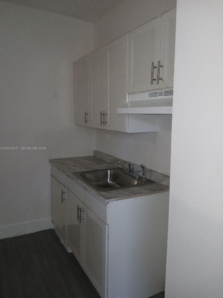1003 SW 15th Ave # 6, Miami, FL 33135 — zdjęcie 3