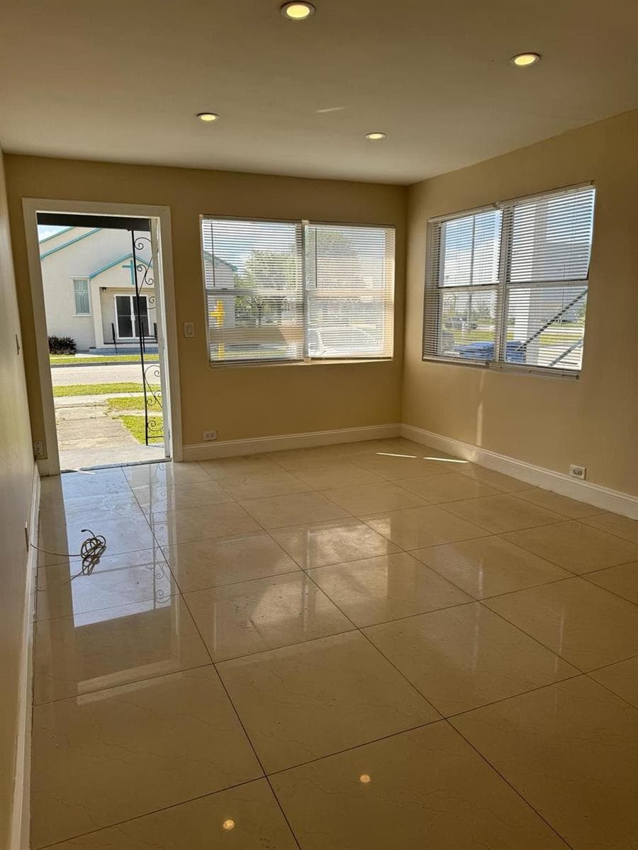 3734 Avenue S, Riviera Beach, FL 33404 — zdjęcie 4