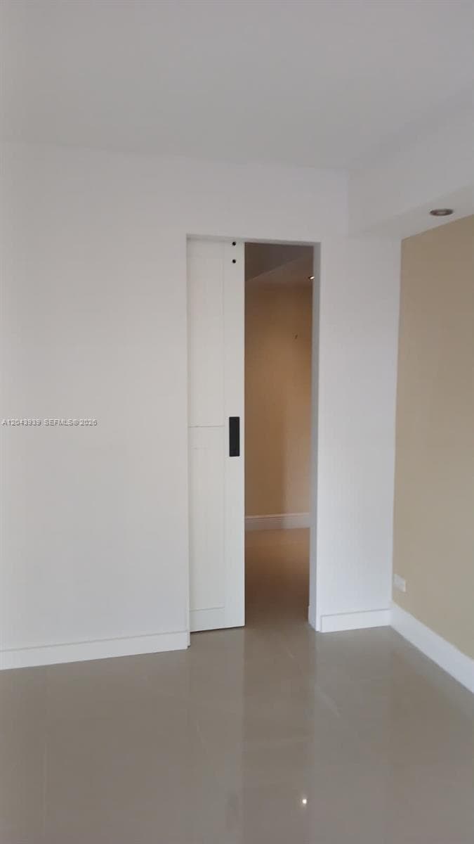 1800 NE 114th St # 508, Miami, FL 33181 — zdjęcie 3