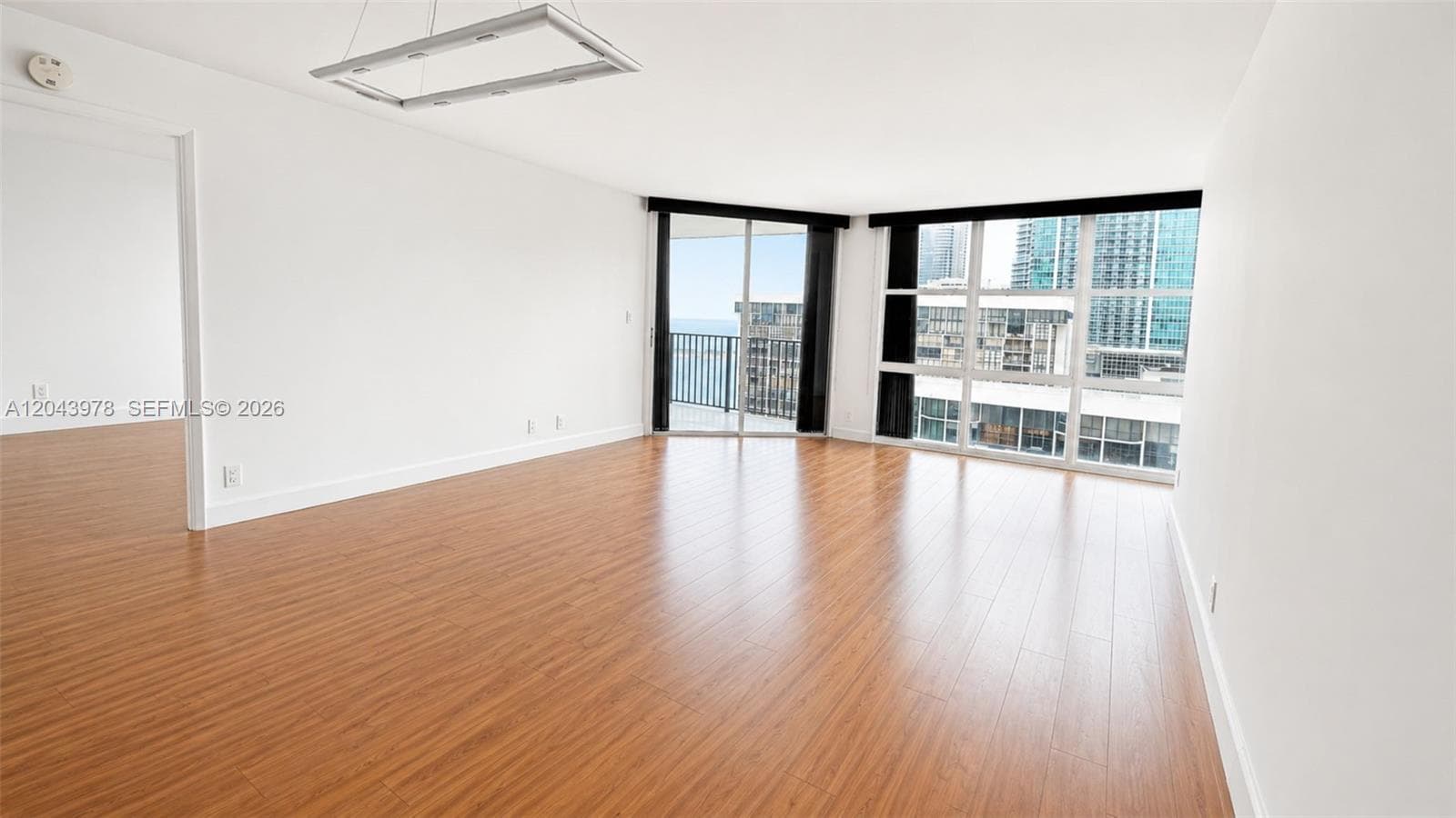 1901 Brickell Av # B2203, Miami, FL 33129 — zdjęcie 3