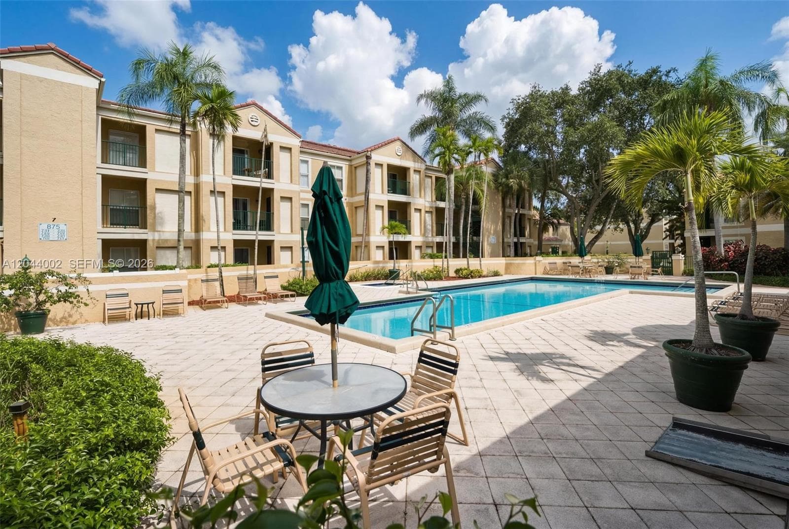977 Riverside Dr # 220, Coral Springs, FL 33071 — zdjęcie 2