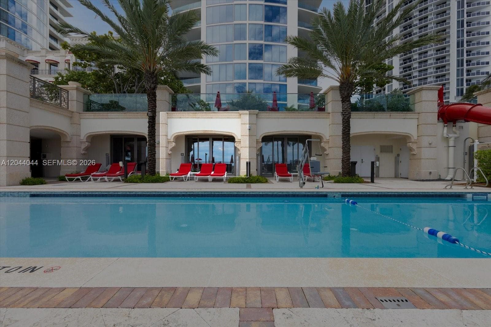 17975 Collins Ave # Bc#2, Sunny Isles Beach, FL 33160 — zdjęcie 2