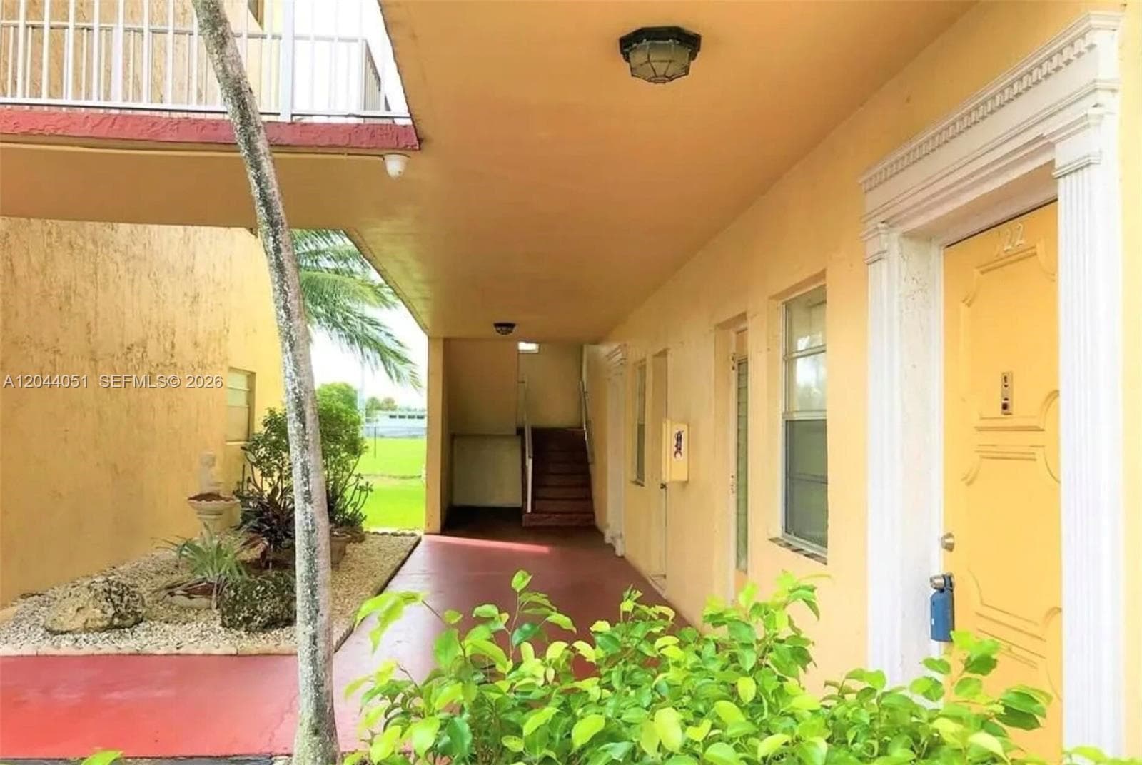 3940 NW 42nd Ave # 122, Lauderdale Lakes, FL 33319