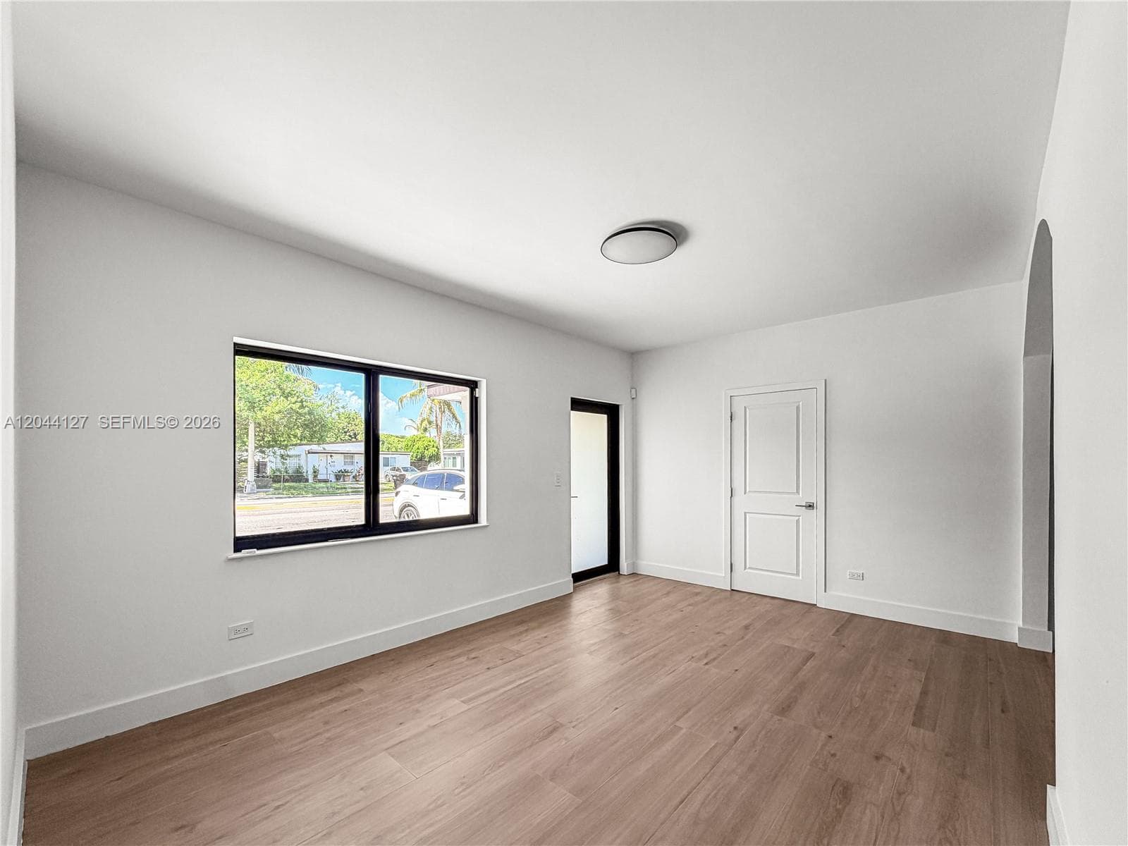55 NW 125th St # -, North Miami, FL 33168 — zdjęcie 4