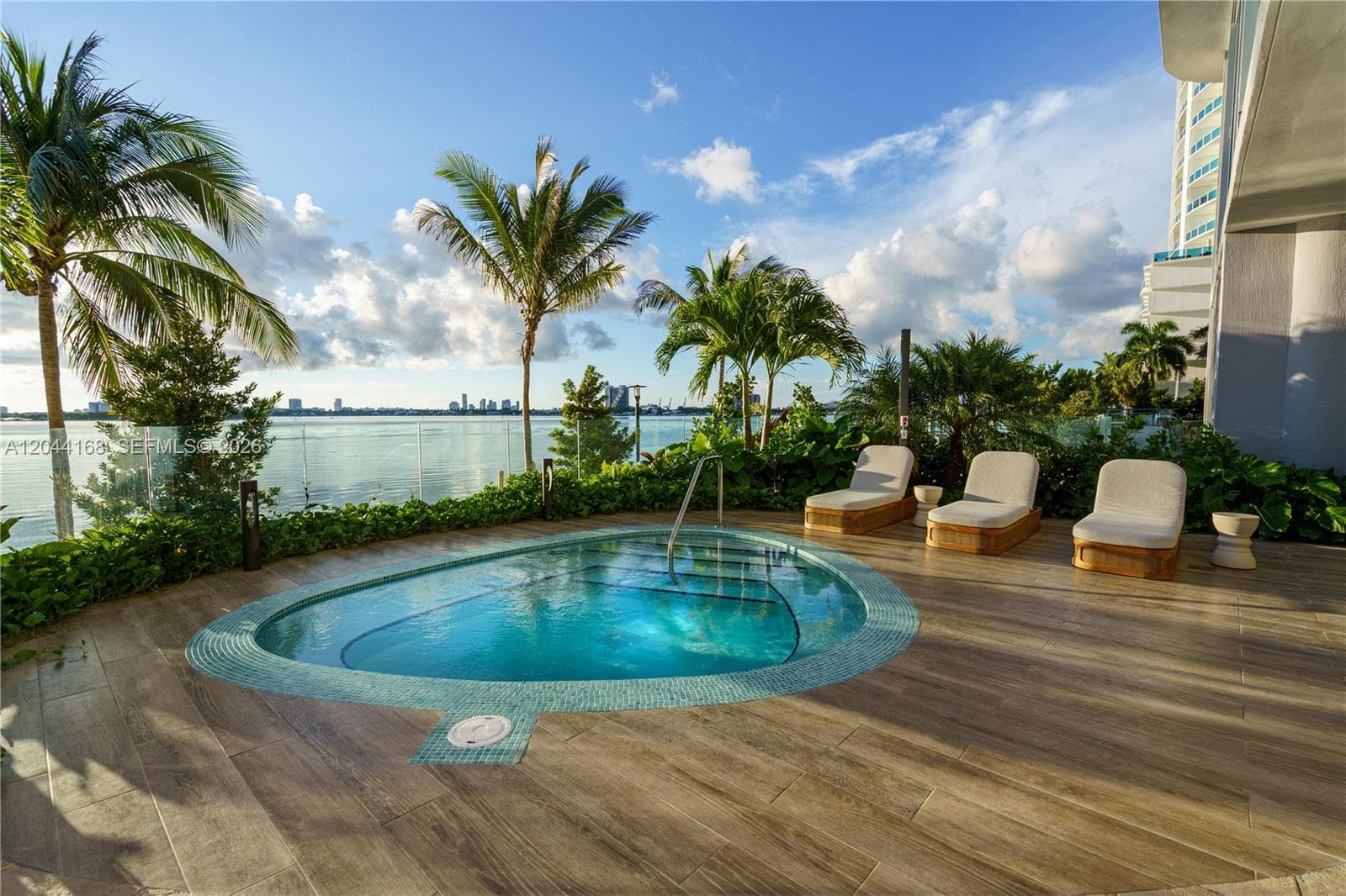 700 NE 23rd St # 2304, Miami, FL 33137 — zdjęcie 2
