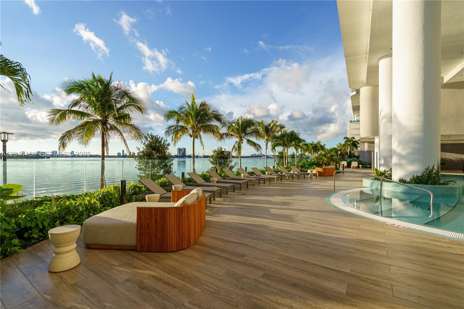 700 NE 23rd St # 2304, Miami, FL 33137