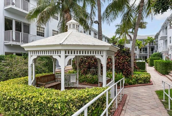 2725 NE 8th Avenue # 118, Wilton Manors, FL 33334 — zdjęcie 2