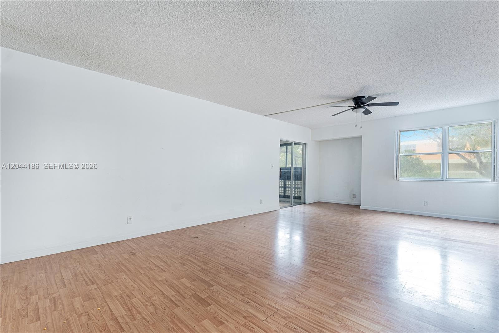 3301 Spanish Moss Ter # 406, Lauderhill, FL 33319 — zdjęcie 3