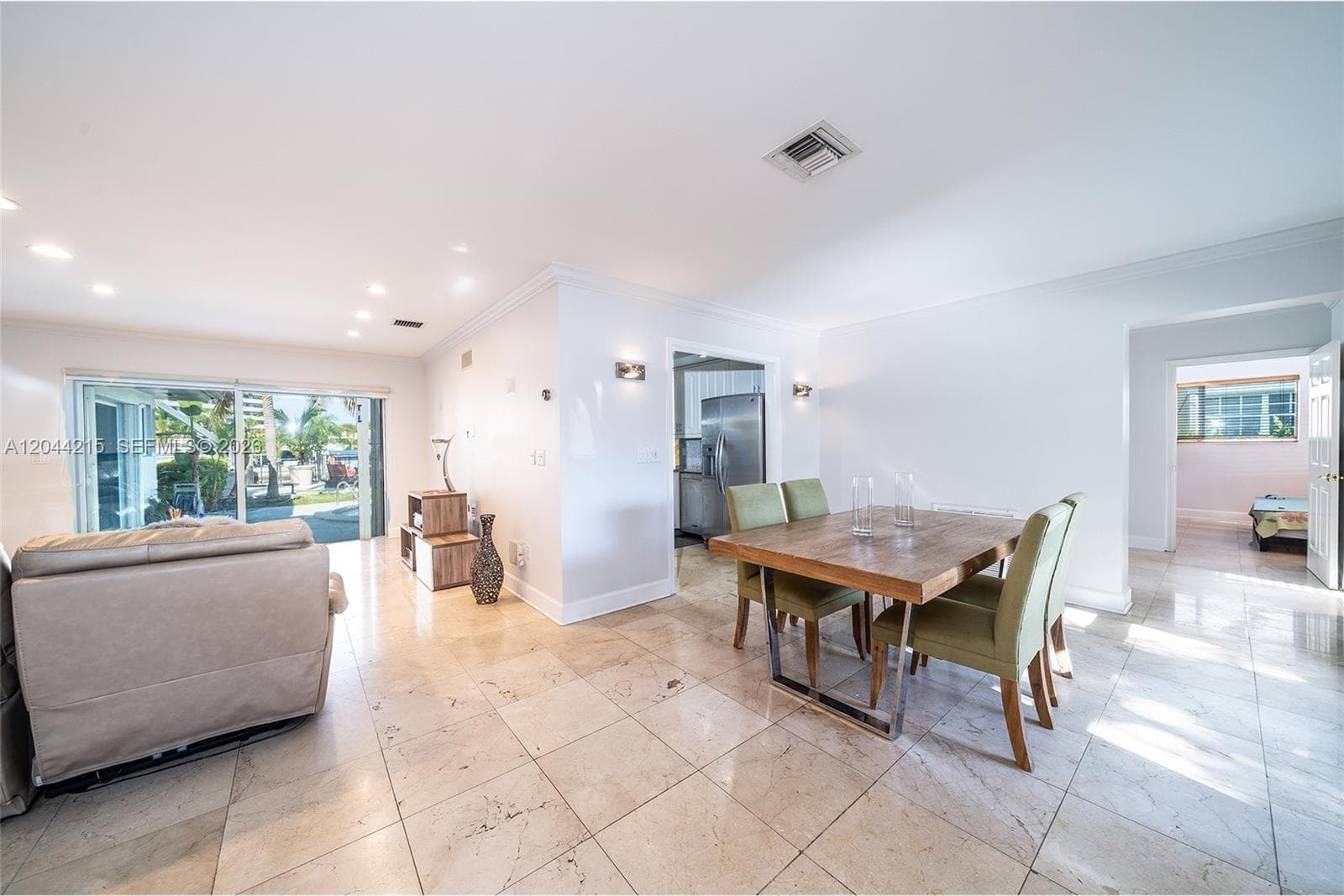 13140 Coronado Dr, North Miami, FL 33181 — zdjęcie 4