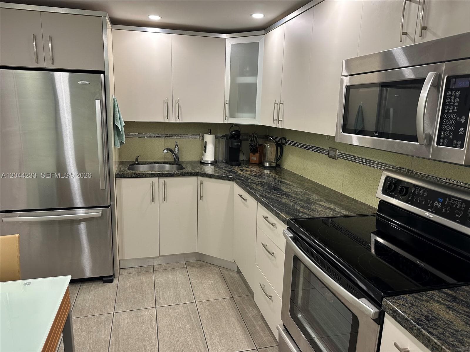 6039 Collins Ave # 1205, Miami Beach, FL 33140 — zdjęcie 4