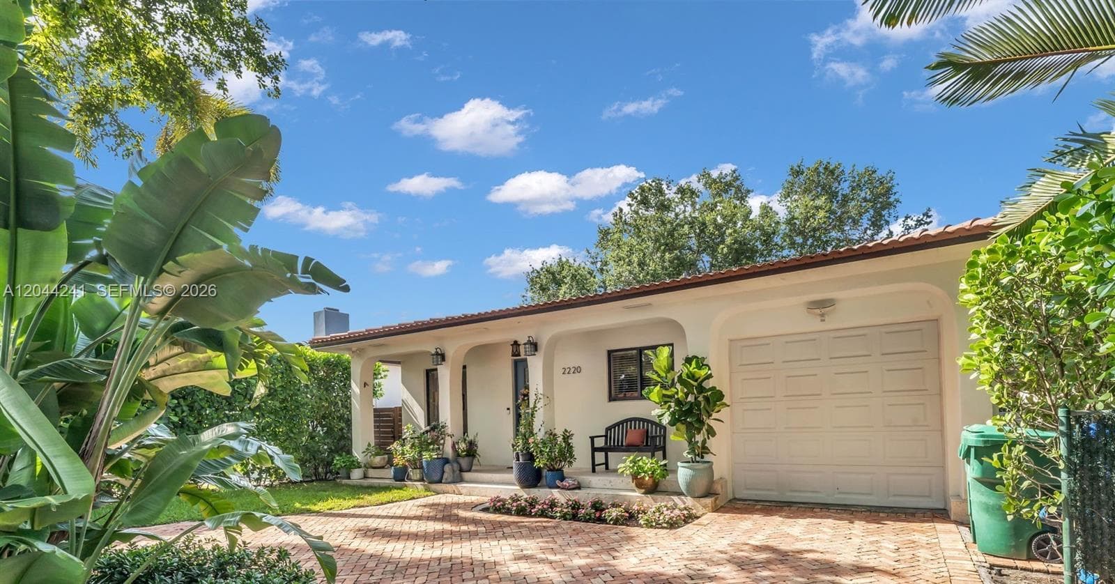 2220 SW 25th St, Miami, FL 33133 — zdjęcie 2