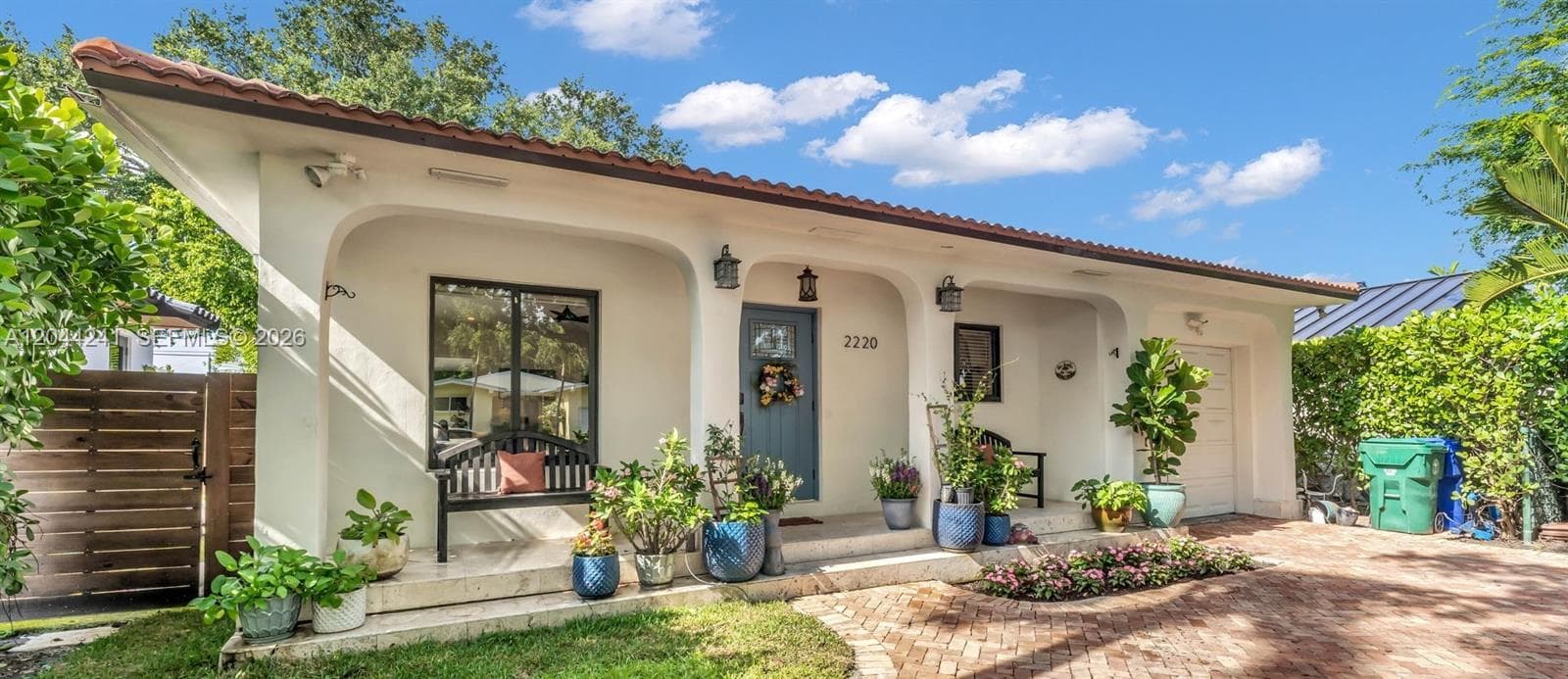 2220 SW 25th St, Miami, FL 33133