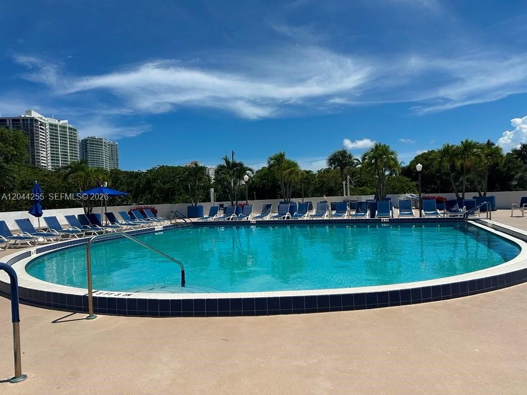 3701 N Country Club Dr # 207, Aventura, FL 33180 — zdjęcie 3