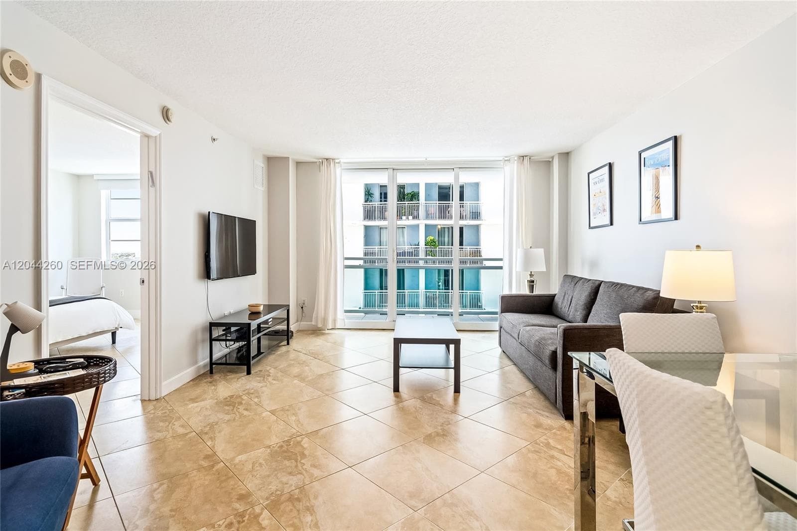 6917 Collins Ave # 1012, Miami Beach, FL 33141 — zdjęcie 2