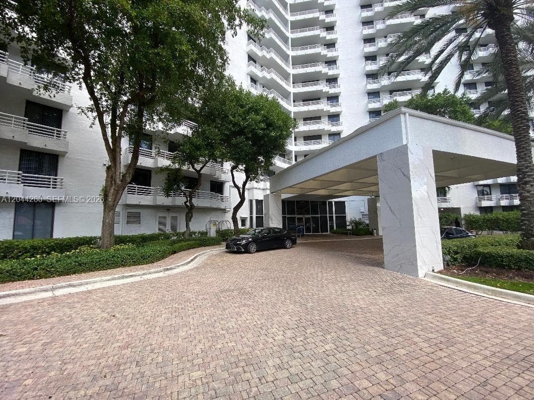 3300 NE 192nd St # 612, Aventura, FL 33180 — zdjęcie 2