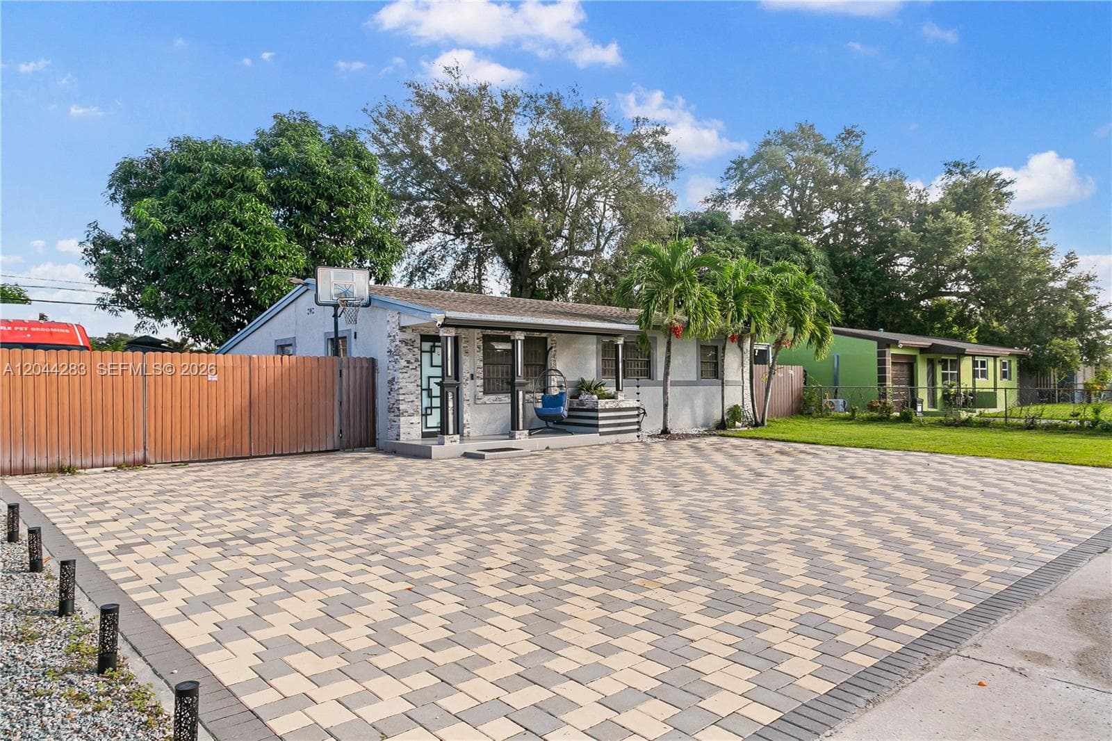 3311 NW 171st St, Miami Gardens, FL 33056 — zdjęcie 3