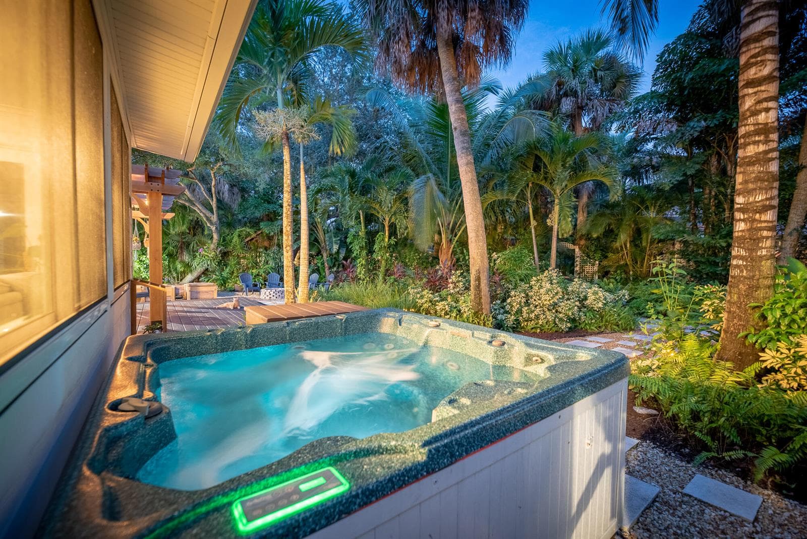 547 SW Riverview Street, Stuart, FL 34994 — zdjęcie 4