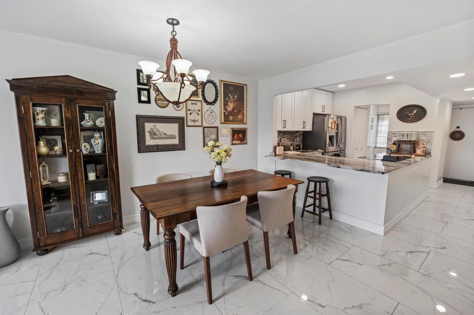 1021 Mockingbird Lane # 211, Plantation, FL 33324