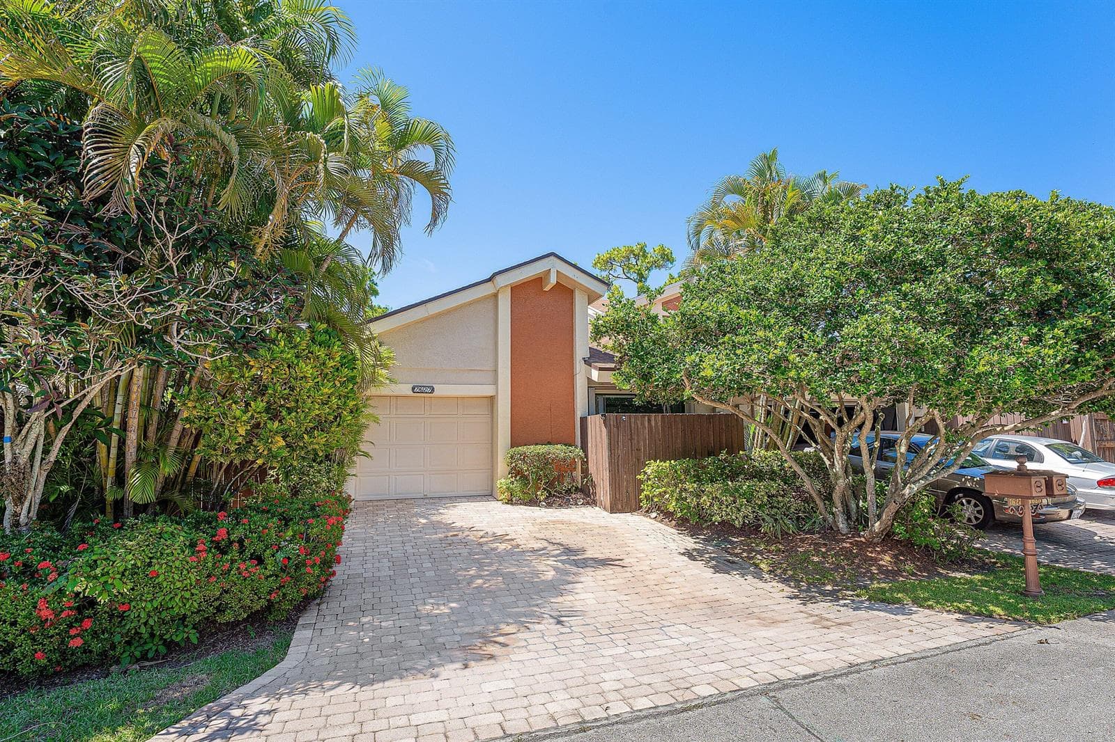 7627 Sierra Drive W, Boca Raton, FL 33433 — zdjęcie 2
