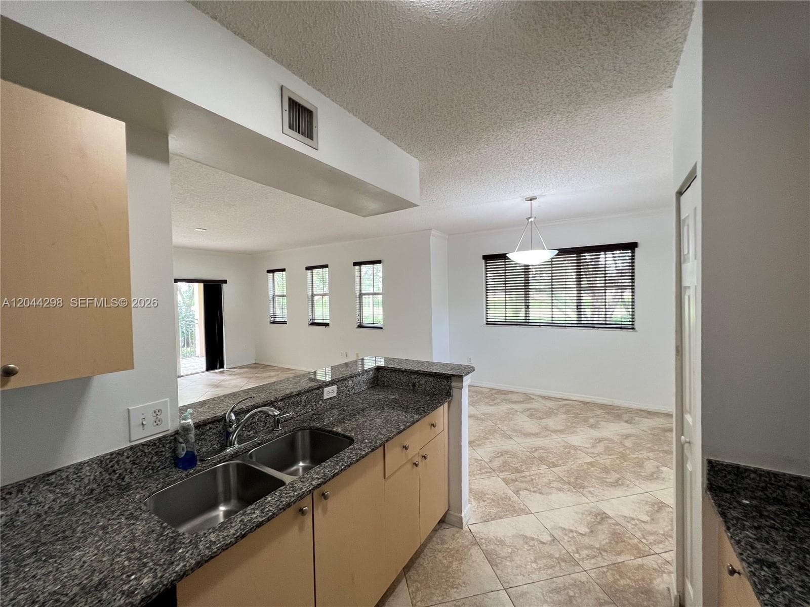 2490 Centergate Dr # 207, Miramar, FL 33025 — zdjęcie 5