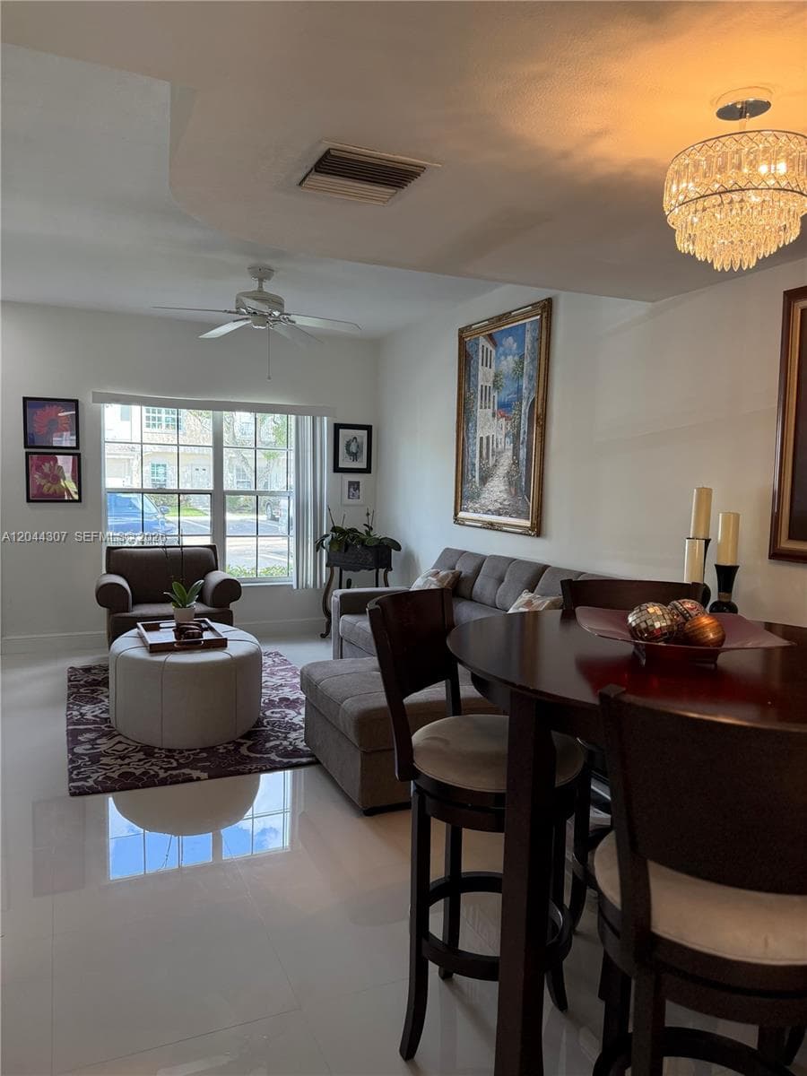 16619 Hemingway Dr, Weston, FL 33326 — zdjęcie 2