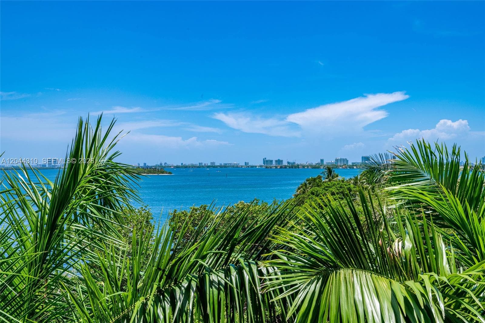 2000 N Bayshore Dr # 516, Miami, FL 33137 — zdjęcie 2
