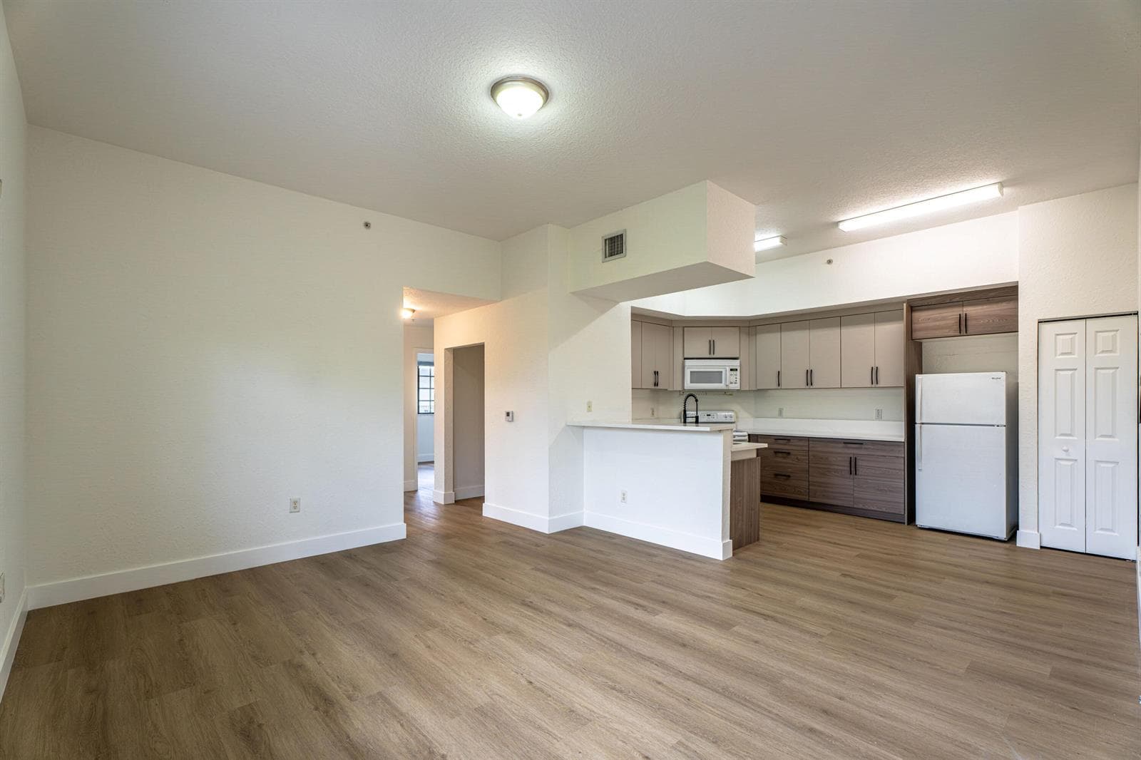 2801 Riverside Drive # 301-s, Coral Springs, FL 33065 — zdjęcie 2