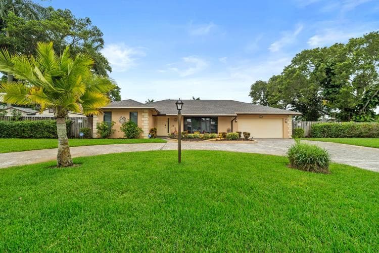 2409 SW 27th Avenue, Fort Lauderdale, FL 33312 — zdjęcie 2